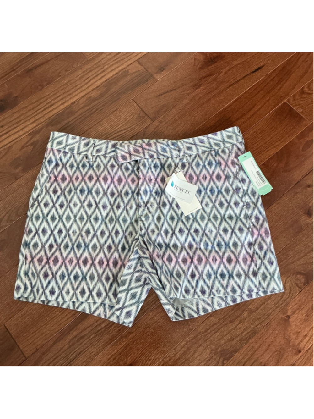 Women's Level 99 Cindie Linen Printed Shorts Size 31 White Pink